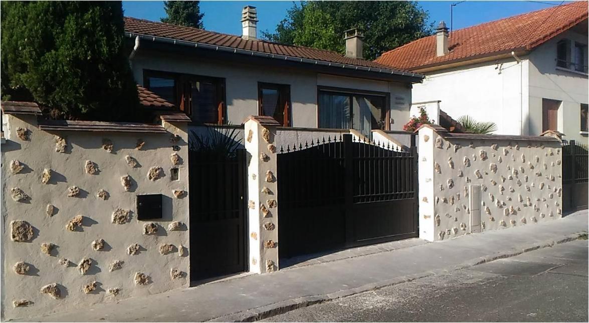 Appart Hotel Studihotel Palaiseau Plateau Saclay Exterior foto
